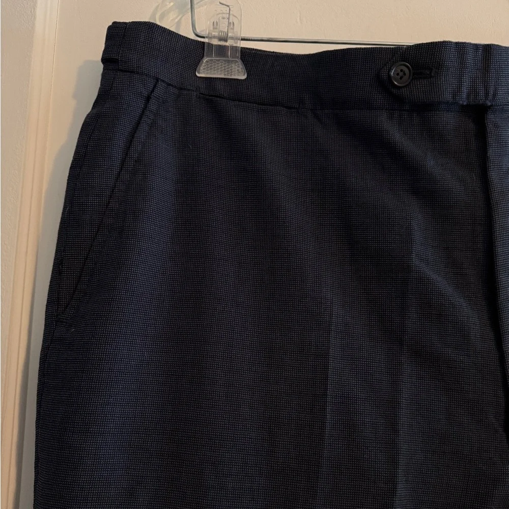 Vintage Men’s Burberry Wool Pleated Cuff Trousers Navy Blue Size 37